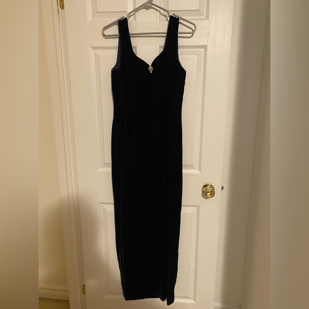 Dark Blue Velvet Dress